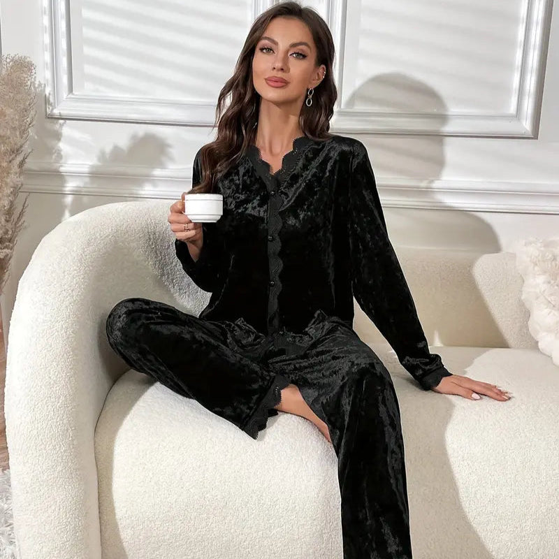 Velvet Noir Pajama Set™