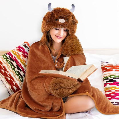 Highland Cow Hoodie Blanket™